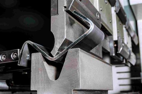 2 ways to do sheet metal forming|forming sheet metal by hand.